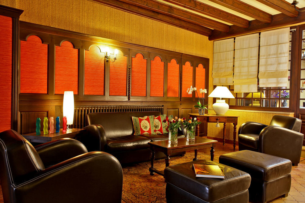 Grand Hotel Pelisson Nontron Buitenkant foto